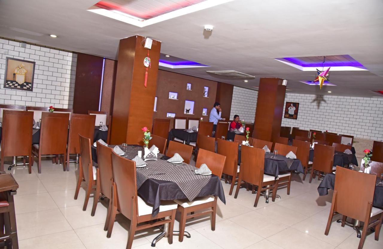 Hotel Amit International Bhilai Eksteriør bilde